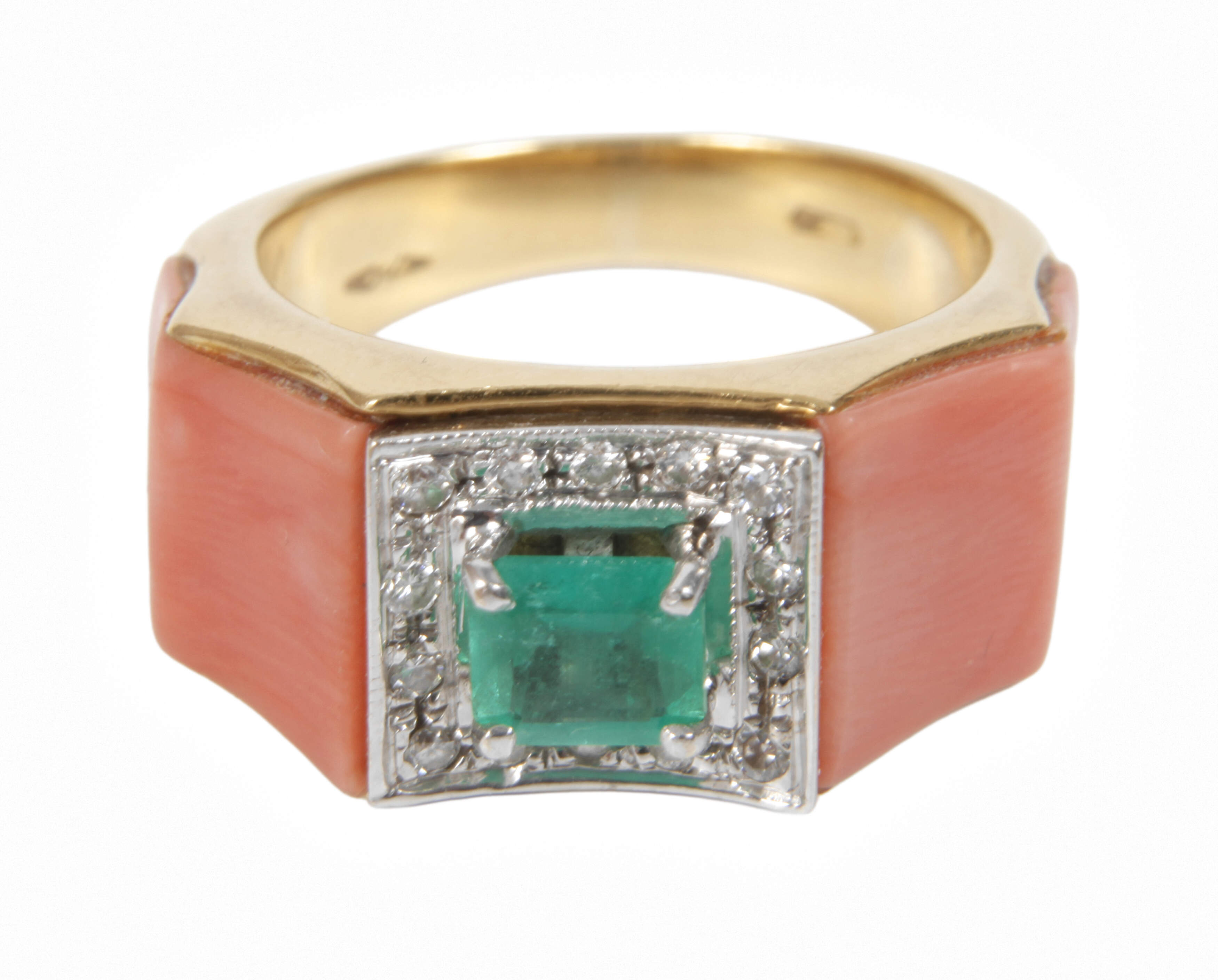 Damenring mit Koralle, Brillanten und Smaragd