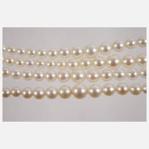 Mehrreihiges Perlencollier