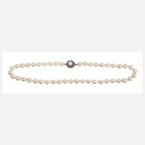 Perlenkette mit Goldverschluss