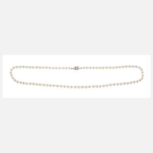 Perlenkette mit Schmuckschließe