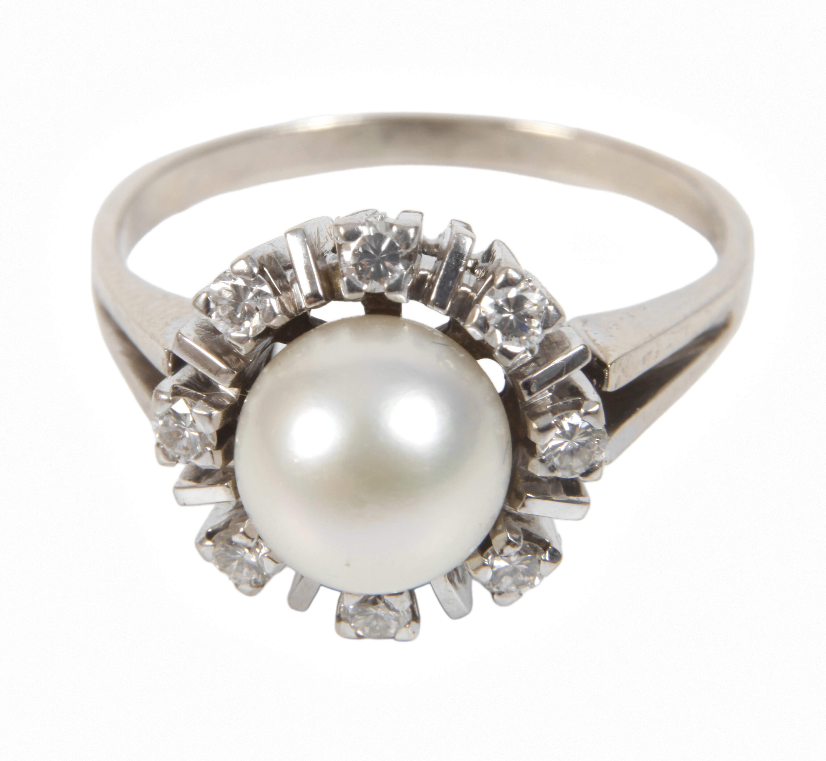 Damenring mit Perle und Brillanten