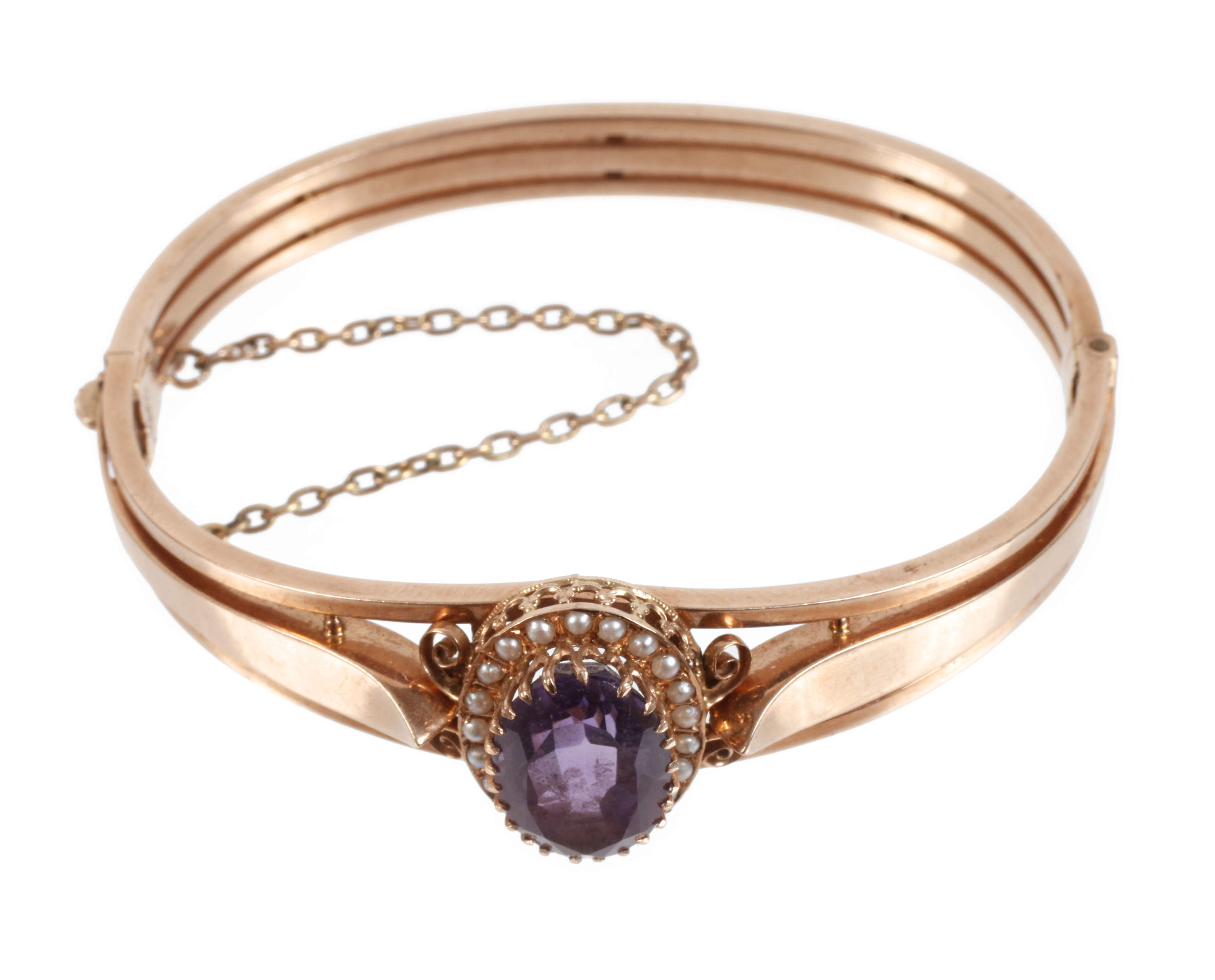 Historismusarmreif mit Amethyst und Saatperlen