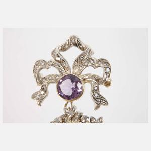 Schleifenbrosche mit Amethysten und Diamanten