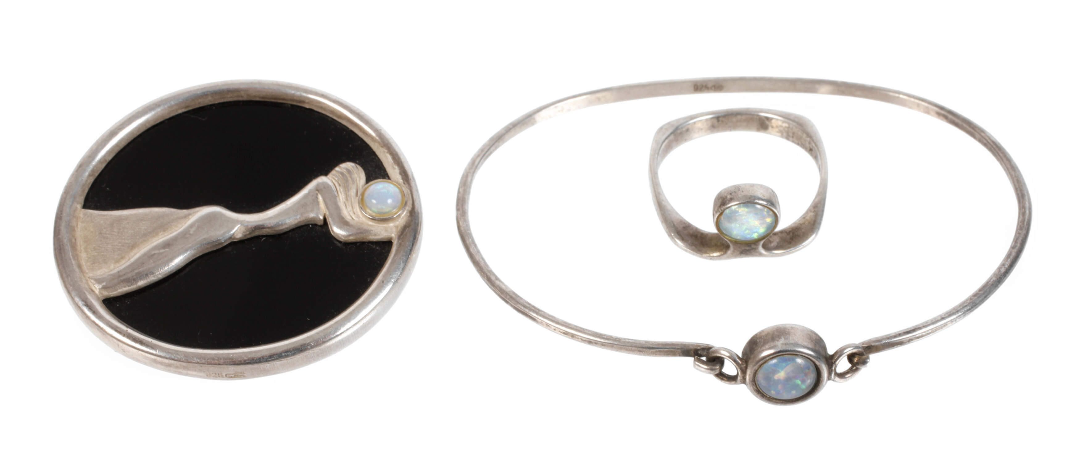 Schmuckset mit Edelopalen