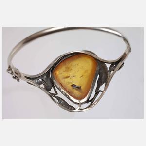 Zwei Schmuckteile mit Bernsteinbesatz