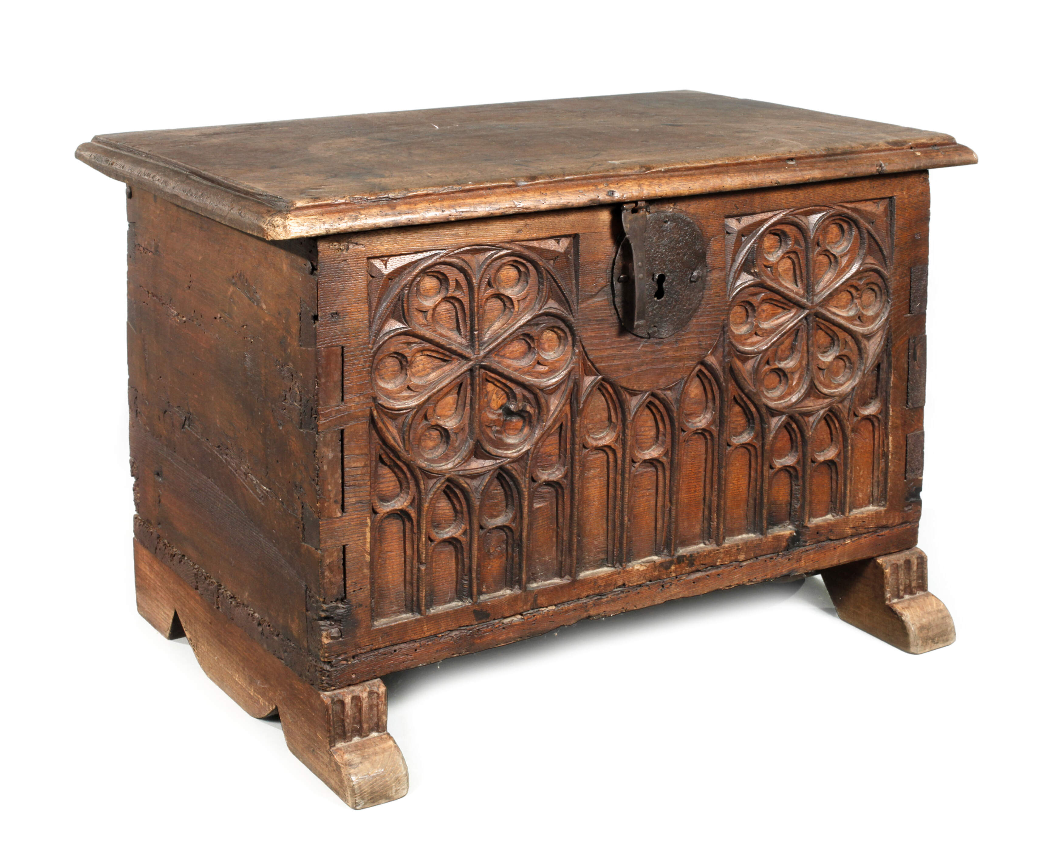 Kleine gotische Truhe