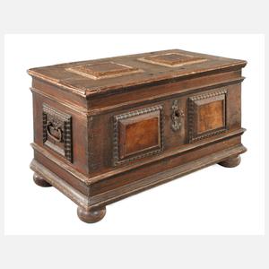 Kleine Renaissancetruhe