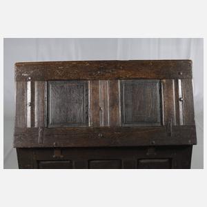 Flachdeckeltruhe barock