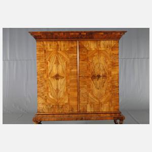 Stollenschrank Barock