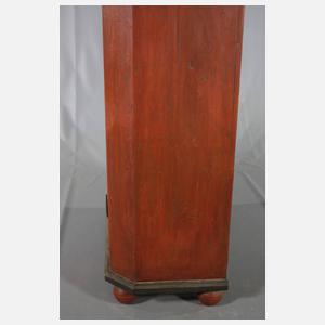 Kleiner Bauernschrank