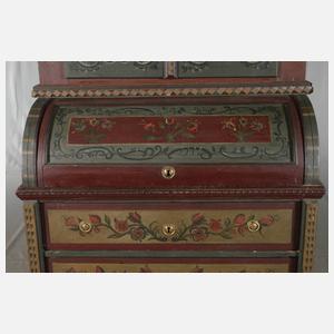 Bäuerliche Aufsatzkommode