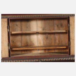 Bäuerliche Aufsatzkommode