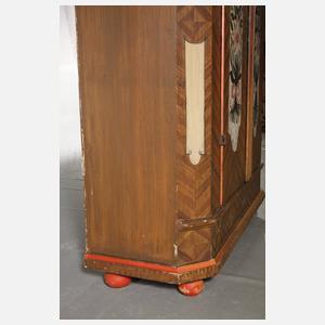 Spätbarocker Bauernschrank