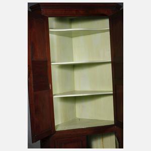 Eckschrank Klassizismus