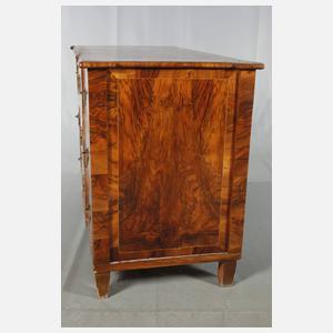 Klassizistische Kommode