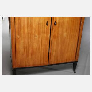 Wäscheschrank Biedermeier