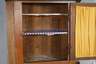 Klassizistischer Eckschrank