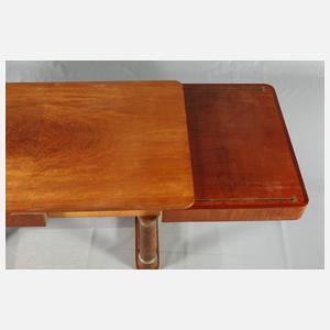 Großer Esstisch im Empirestil