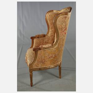 Ohrenbackensessel im Louis-seize-Stil