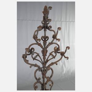 Standgarderobe Eisenguss