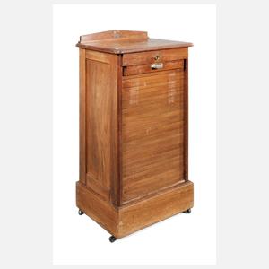 Kleiner Rollschrank