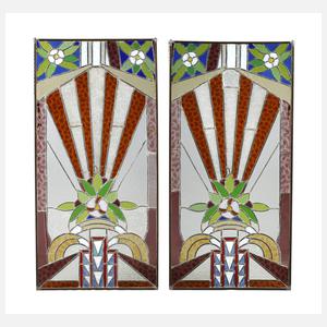 Paar große Bleiglasfenster Jugendstil