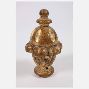 Konvolut vergoldete Schnitzereien