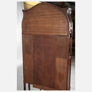 Feine Salonvitrine Jugendstil