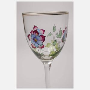 Zwei elegante Weinrömer