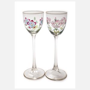 Zwei elegante Weinrömer