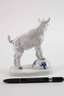 Meissen ”Ziegenbock auf Napf, klein”
