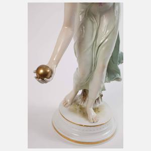 Meissen "Kugelspielerin, groß"