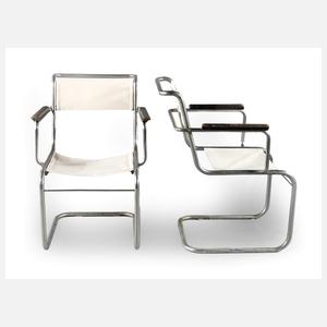 Paar Freischwinger Stahlrohr