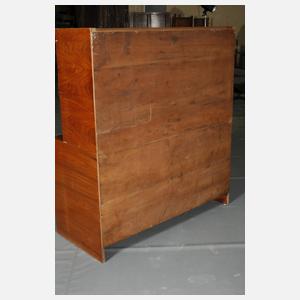 Bruno Paul, Vitrinenschrank