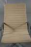 Charles & Ray Eames, Sessel "EA112"
