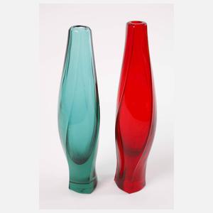 Fünf asymmetrische Vasen