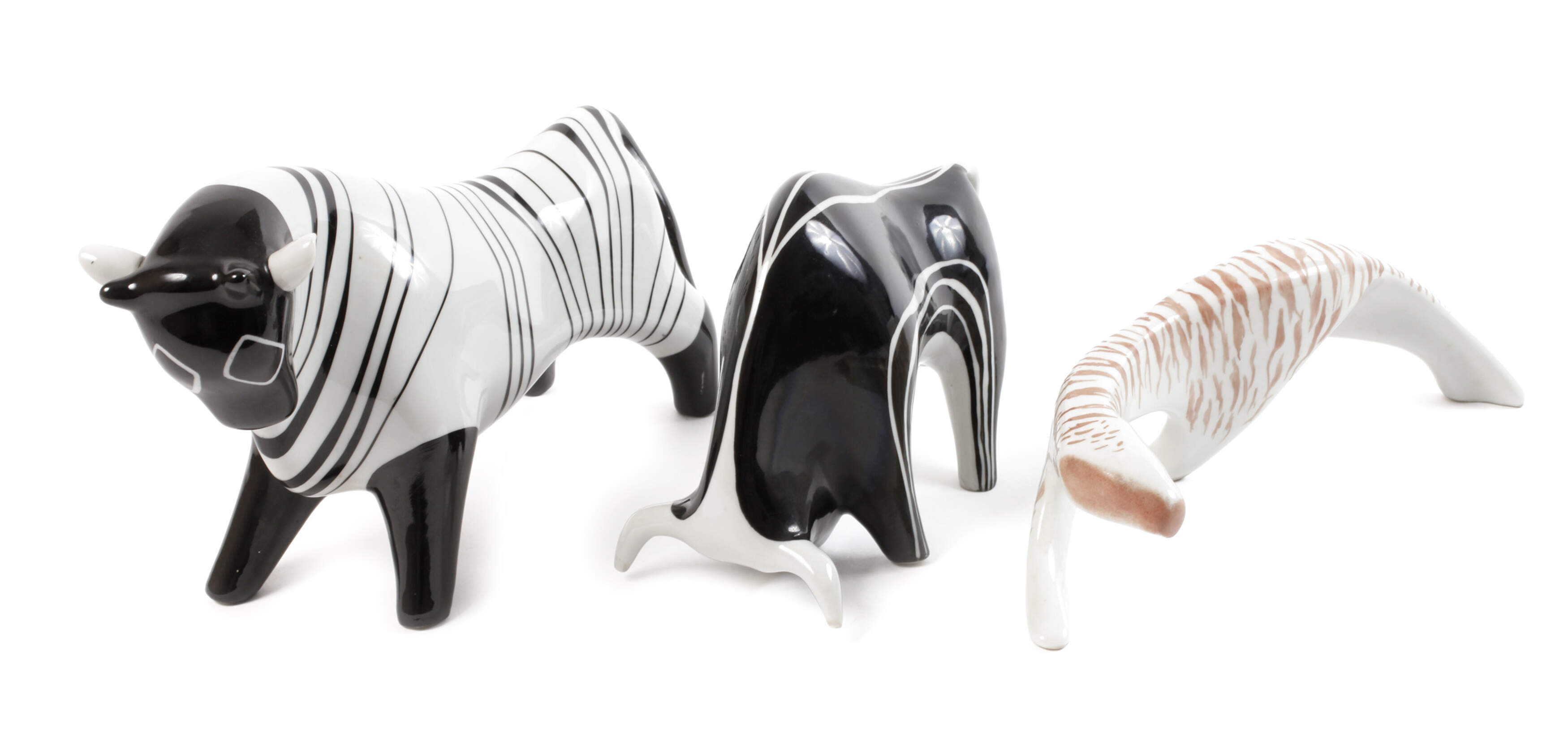 Cmielow Polen zwei Stiere und Tiger