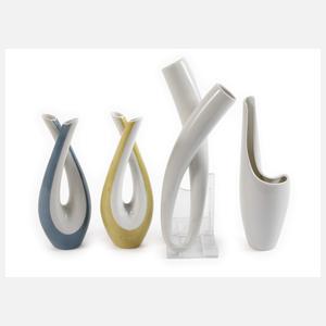 Rosenthal drei Zweihalsvasen und Vase "Landebahn"