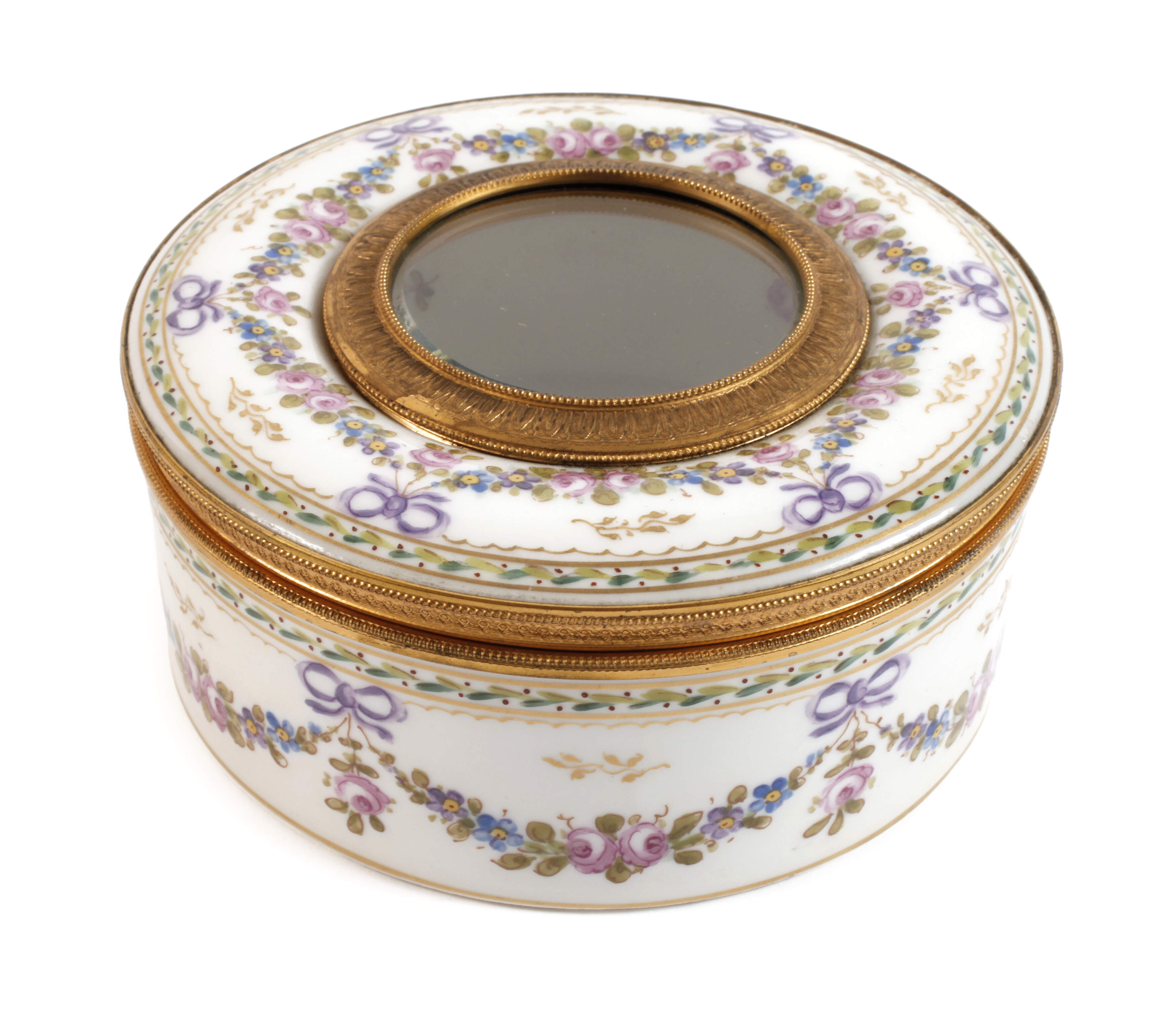 Deckeldose im Sevrés-Stil