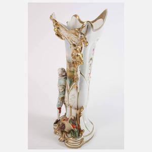 Übergroße figürliche Prunkvase