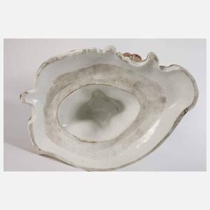 Übergroße figürliche Prunkvase