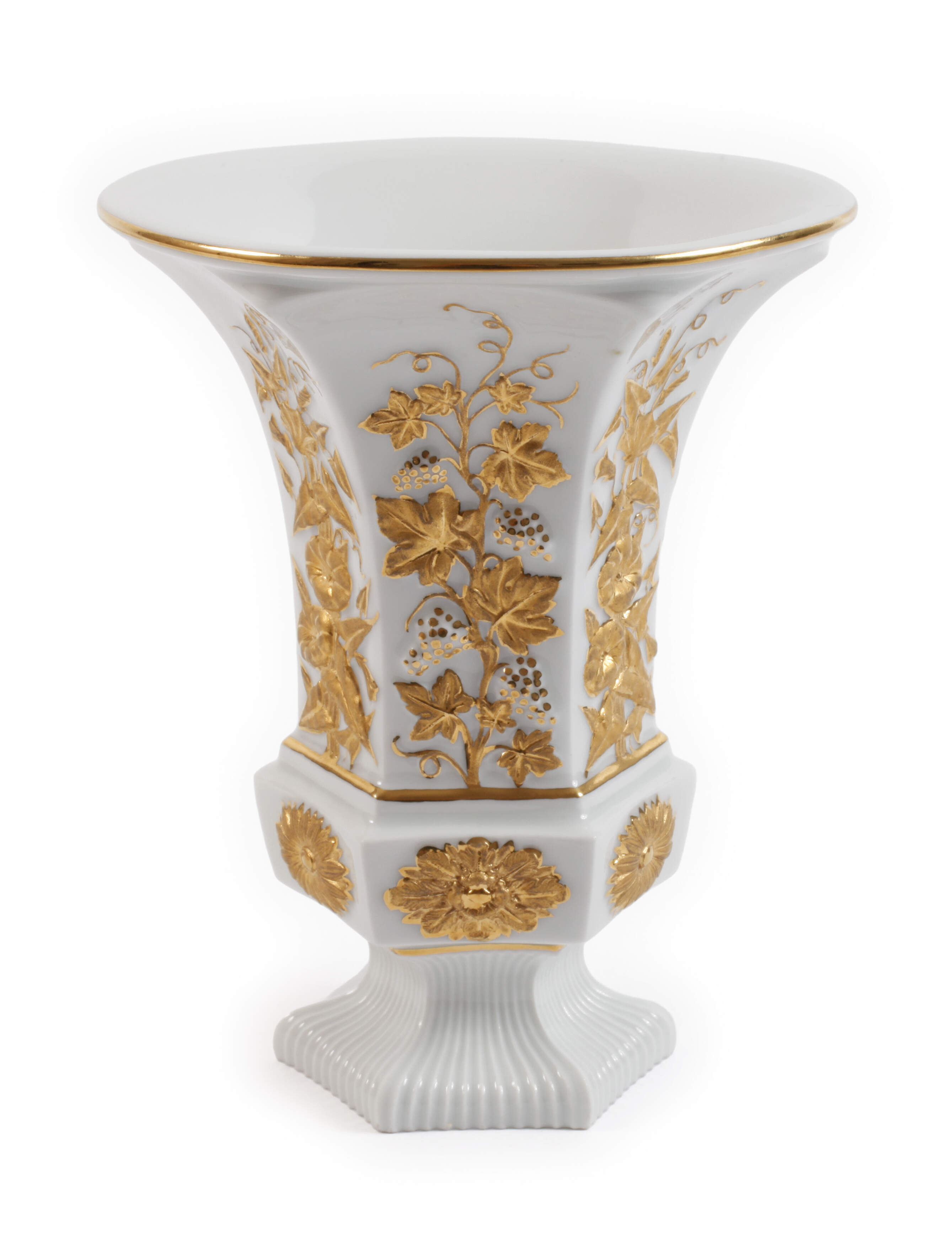 Meissen Prunkvase Reliefdekor