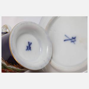 Meissen prunkvolle Mokkatasse Figurenmalerei