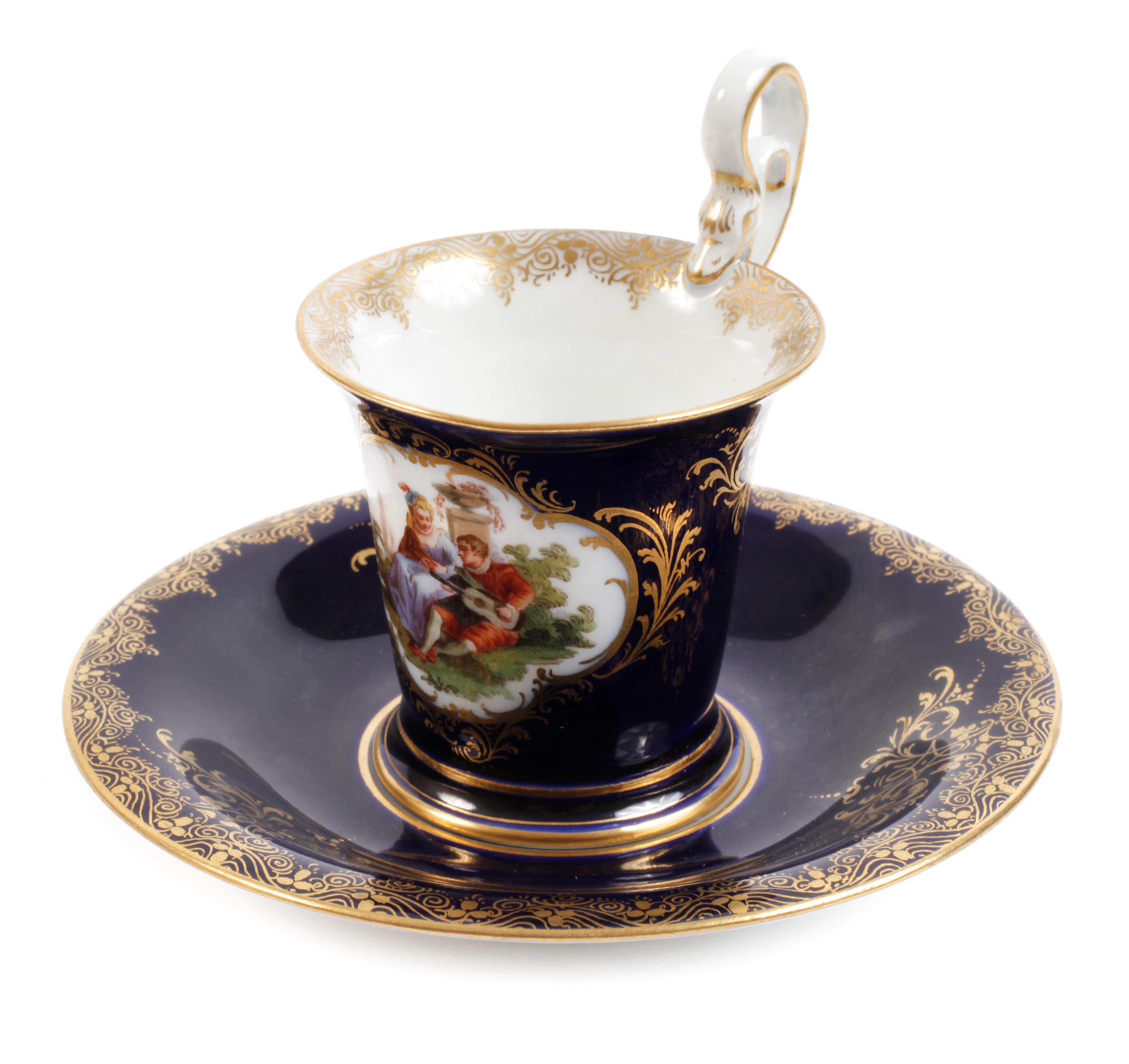 Meissen prunkvolle Mokkatasse Figurenmalerei