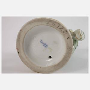 Meissen "Mädchen als Kartenlegerin"