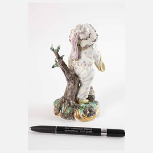 Nymphenburg/Frankenthal "Chinese mit Früchtekorb"