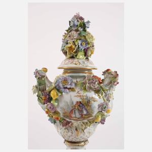 Potschappel Potpourri-Prunkvase Figurenmalerei