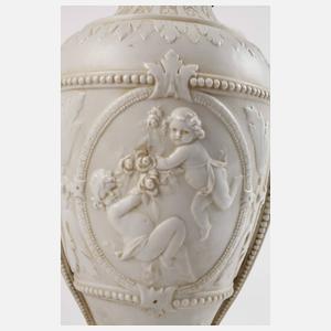 Schwarza-Saalbahn Prunkvase Puttenrelief