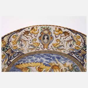 Übergroße italienische Majolikaplatte