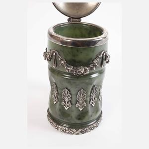 Seltener Humpen aus Silber und Nephrit